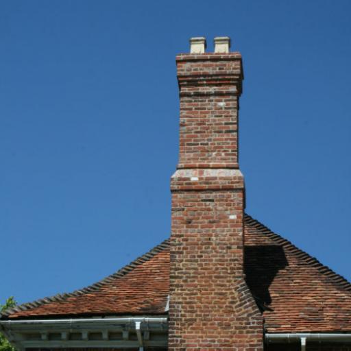 Secil Natural Lime NHL5 was used to repoint this chimney